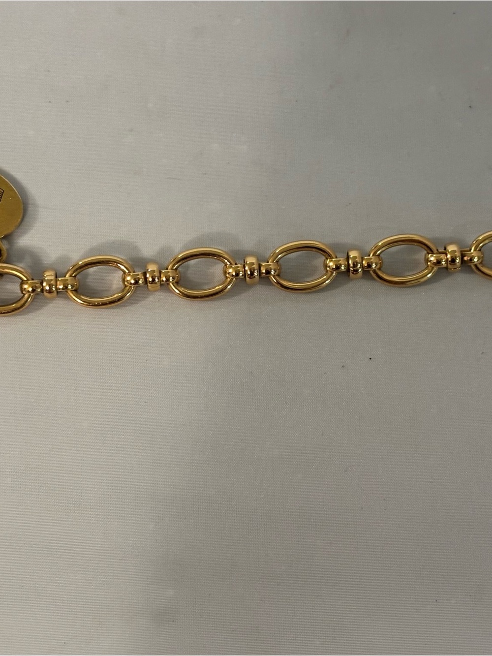 Juicy Couture Gold Heart Logo Charm Bracelet - Picture 4 of 6